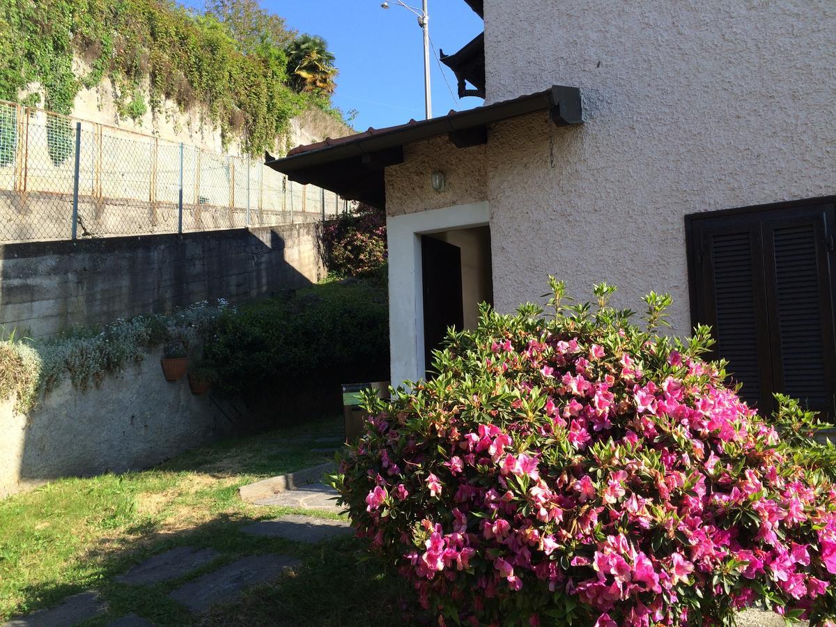 A Casa Dalla Tata B&B Meina Exterior foto